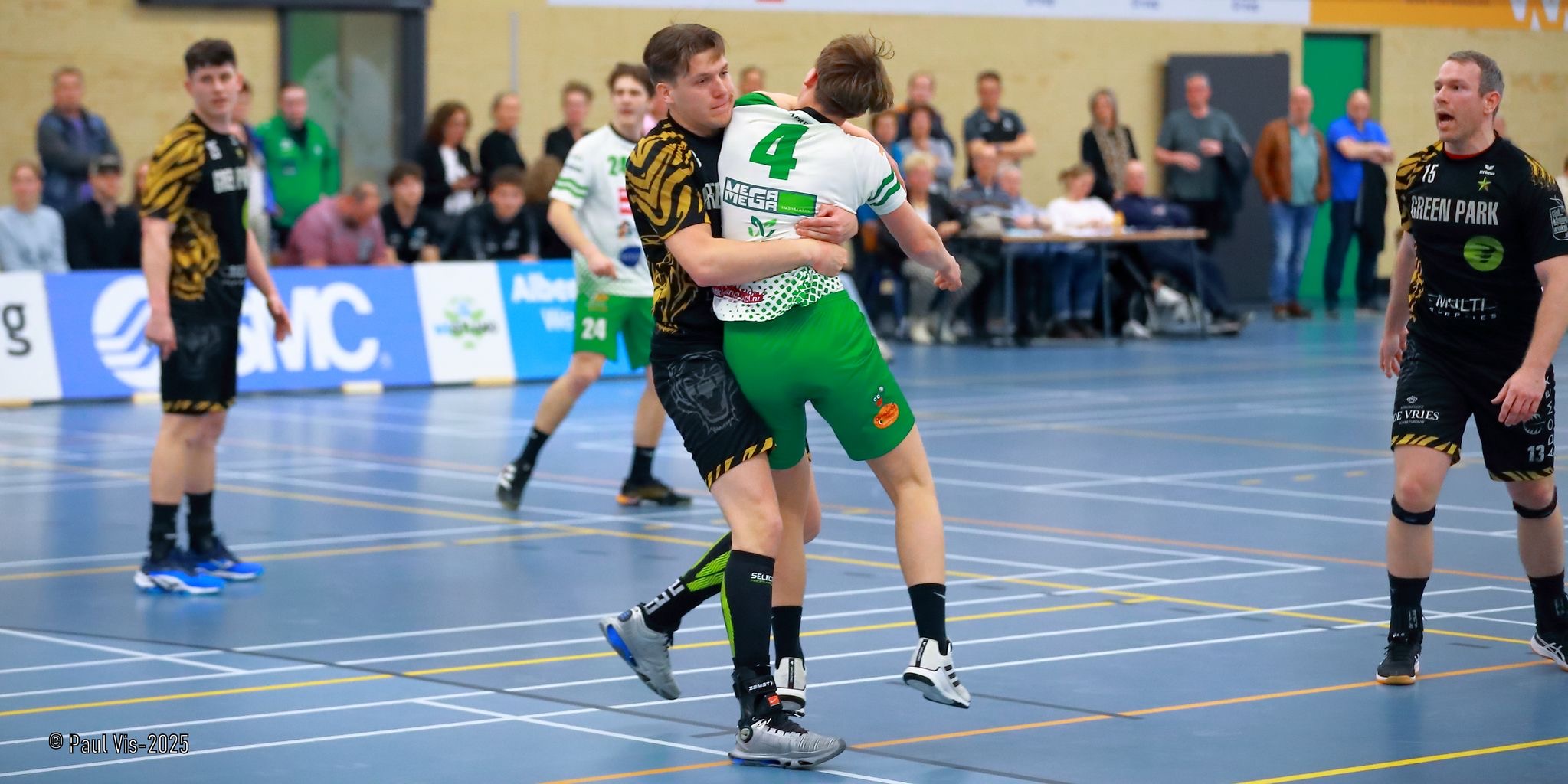 HELLAS LIJFT TALENT RYAN PIJL IN VAN AALSMEER