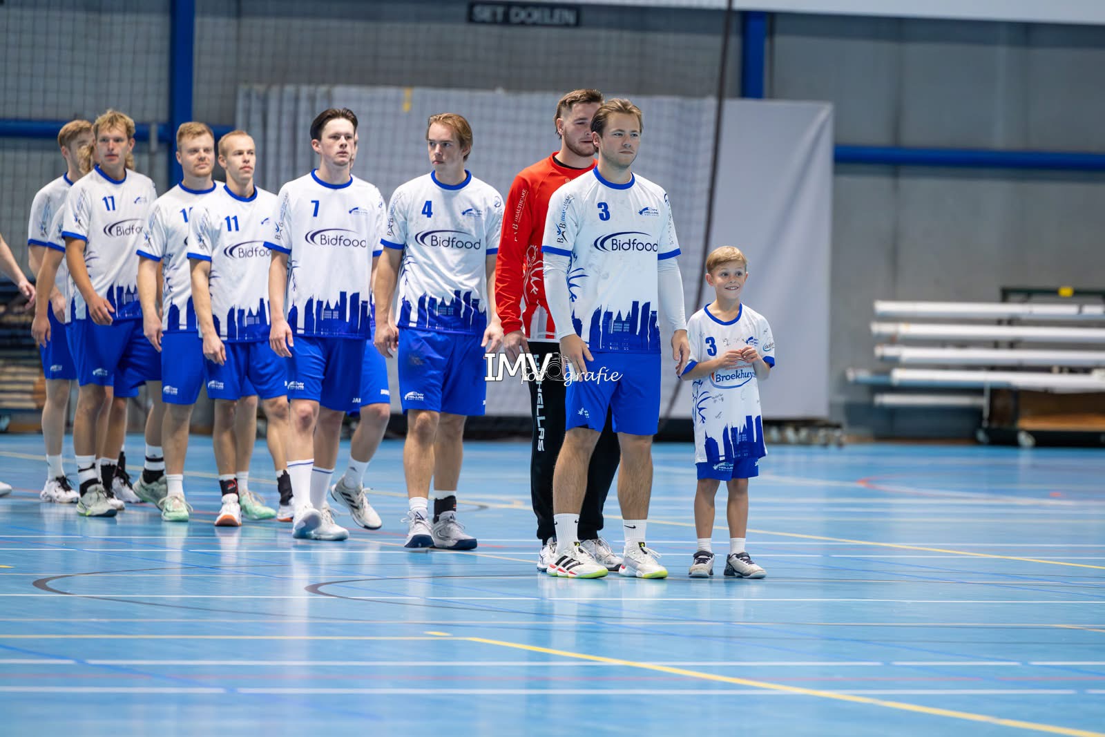 VEEL TELEURSTELLING BIJ HELLAS